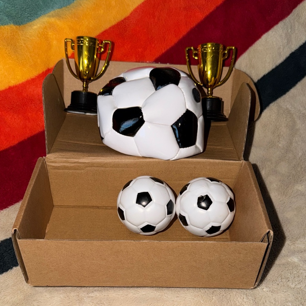 Soccer Ball Set with 1 Trophy cake topper